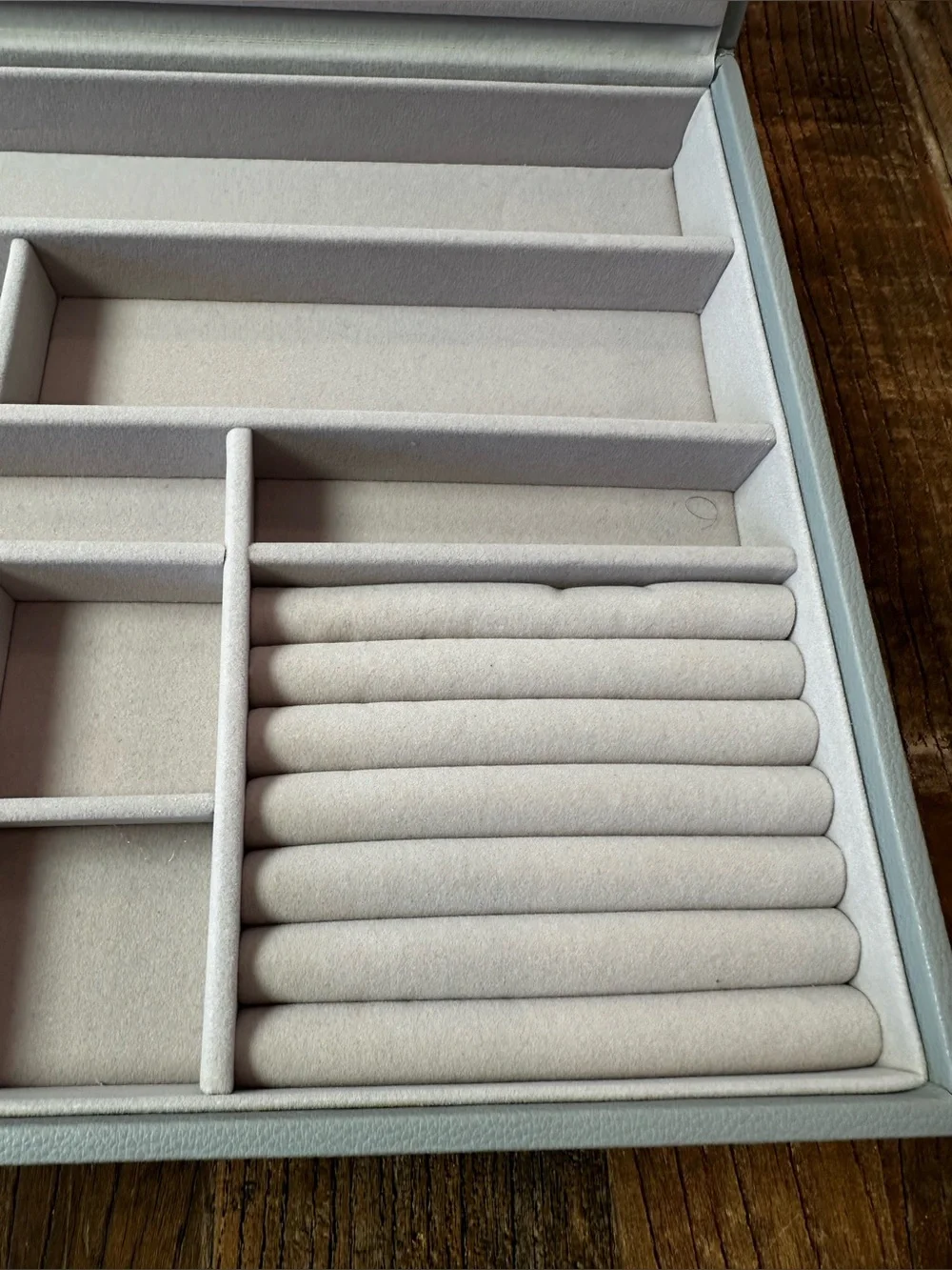 Stackers Travel Jewelry Organizer in Light Gray